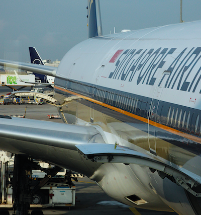 A Singapore Airlines Boeing 777